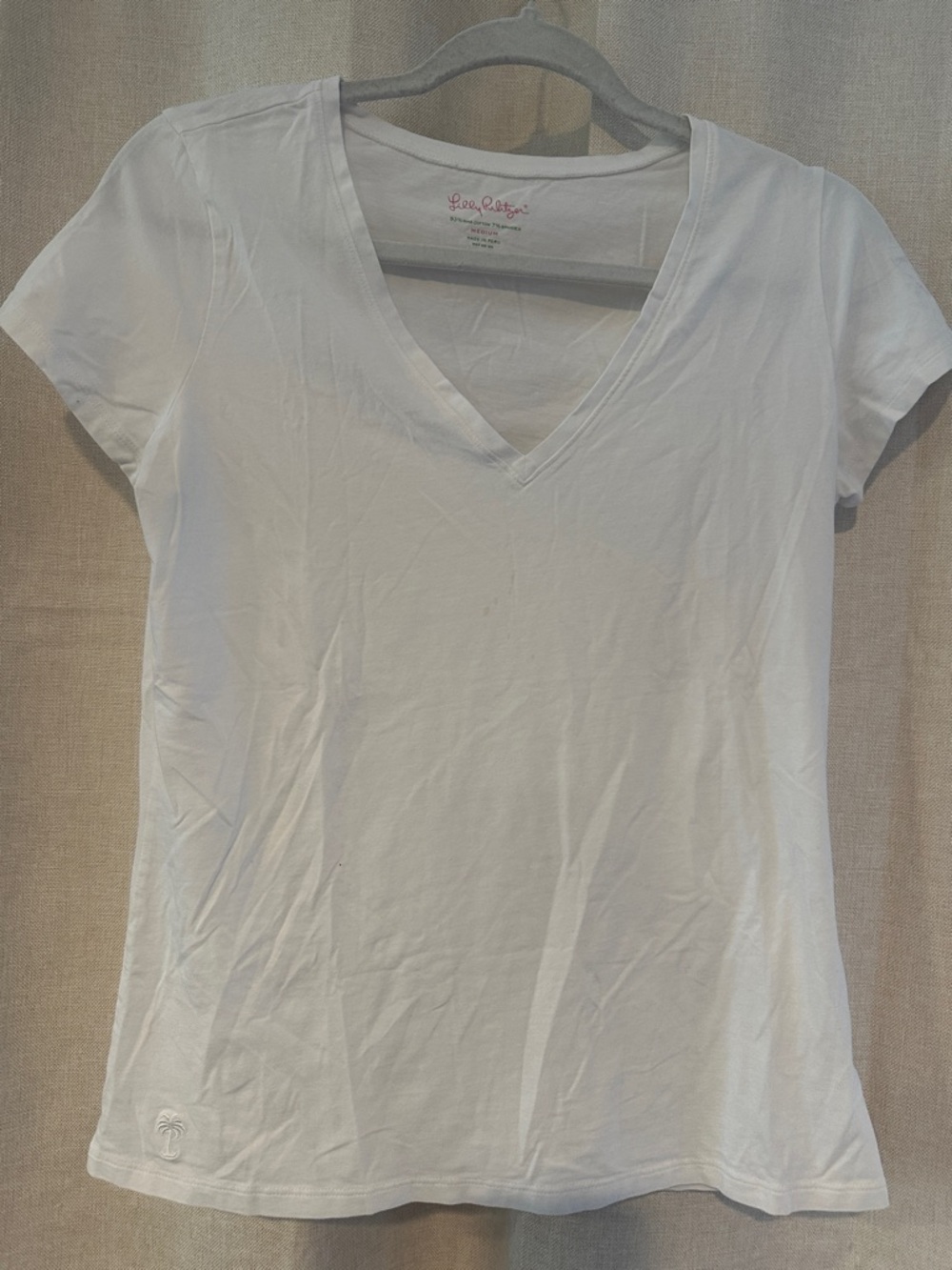 Lilly Pulitzer White V-Neck Short Sleeve Tee Top